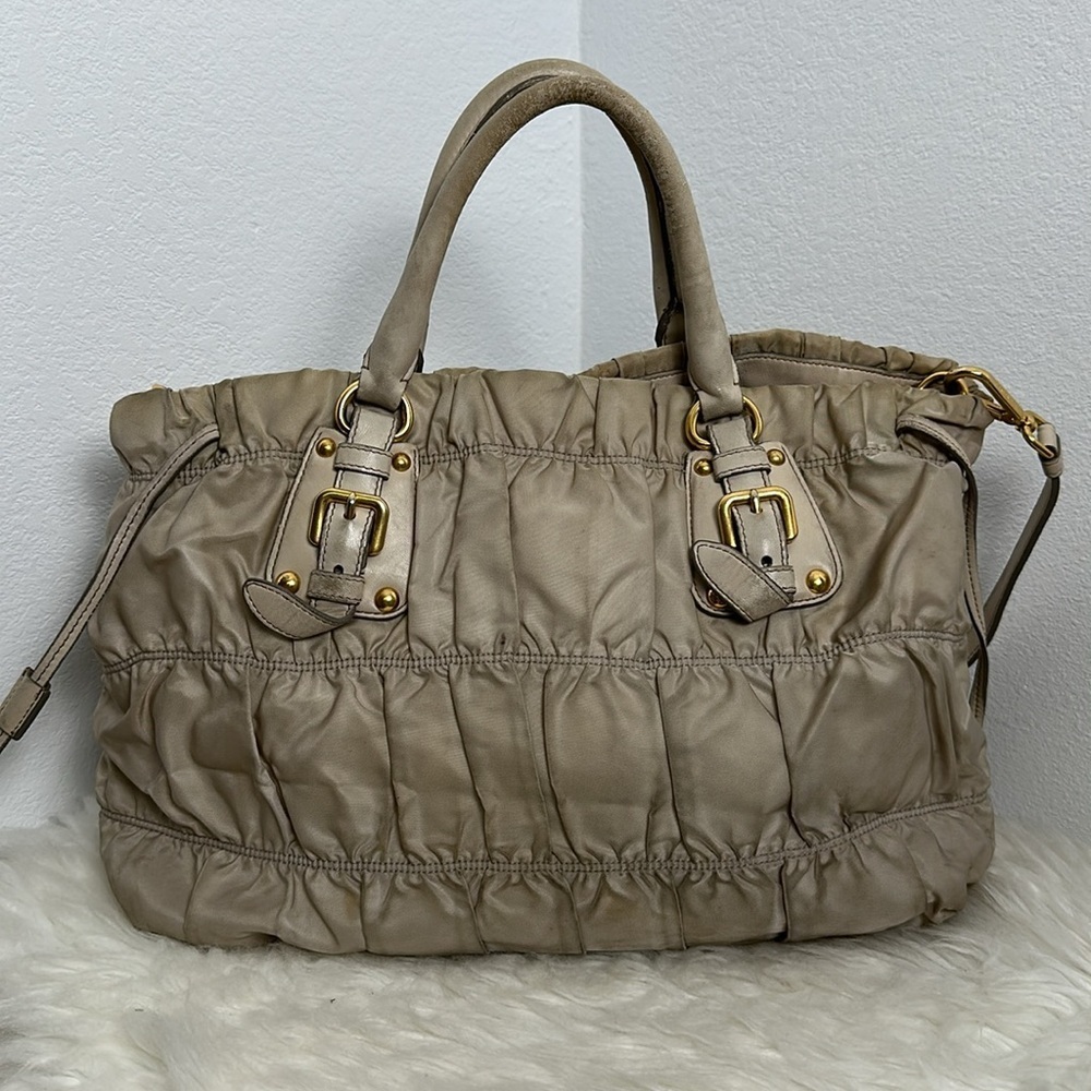 💯 Authentic Prada Beige Tote Nylon Women's Bag🍀 - Picture 11 of 17